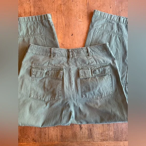 Universal Thread Wide Leg Pants in Olive Green Cargo Pants - Picture 7 of 13